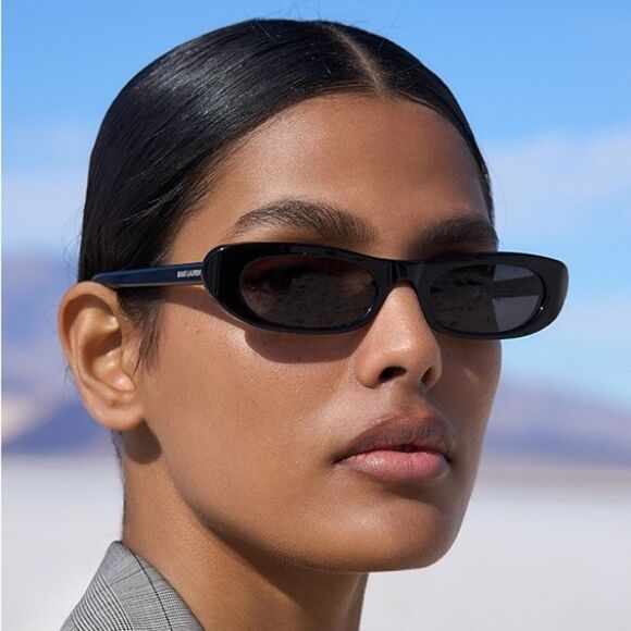 NEW SAINT LAURENT SUNGLASSES SL557 SHADE 001 Black as seen on Hailey Bieber - Picture 15 of 15